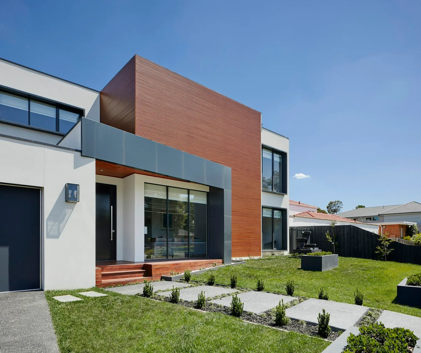 Stepped terraces of the Milan apartment